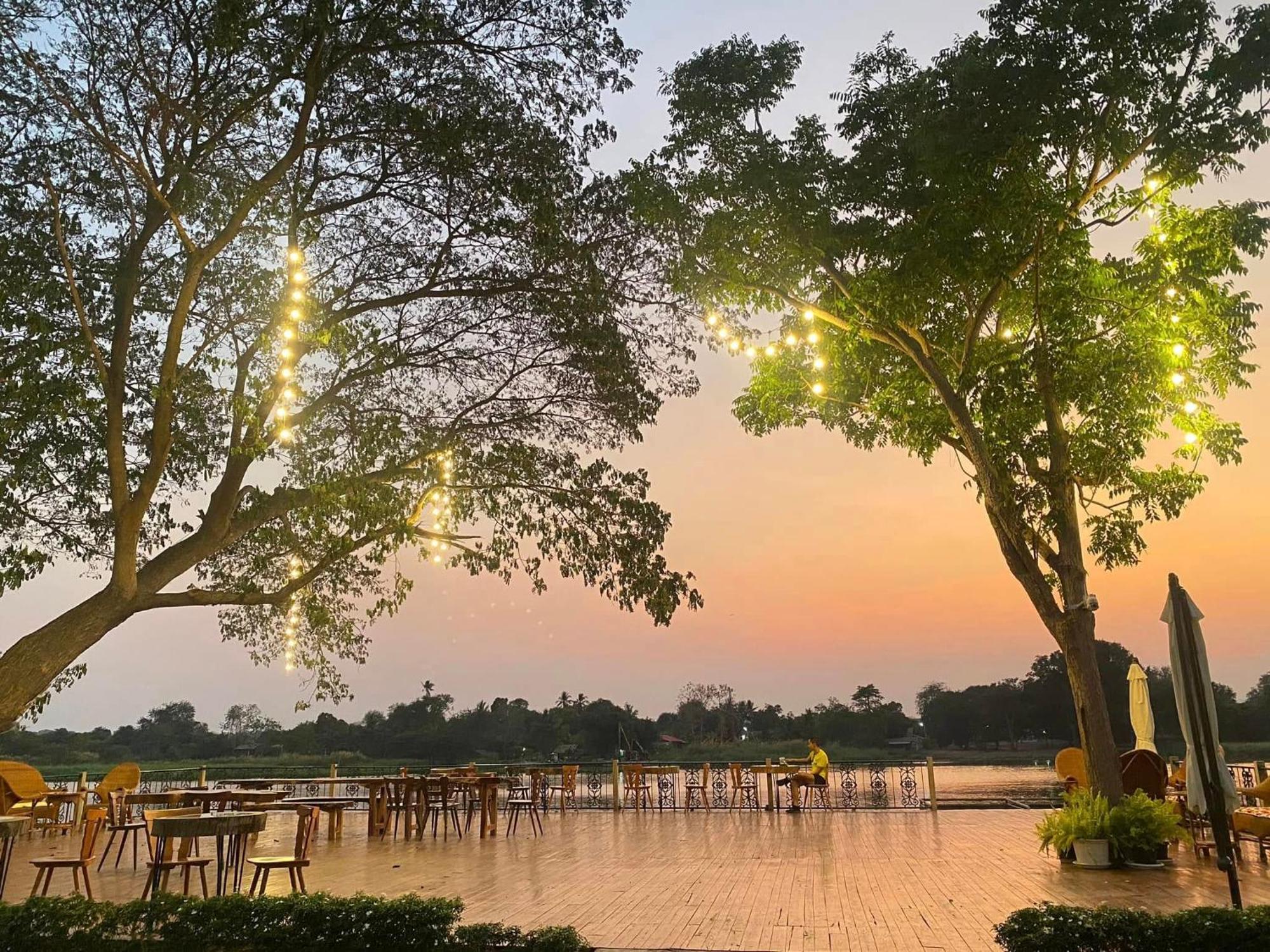 Manta Resort Ban Khao Tok Eksteriør billede